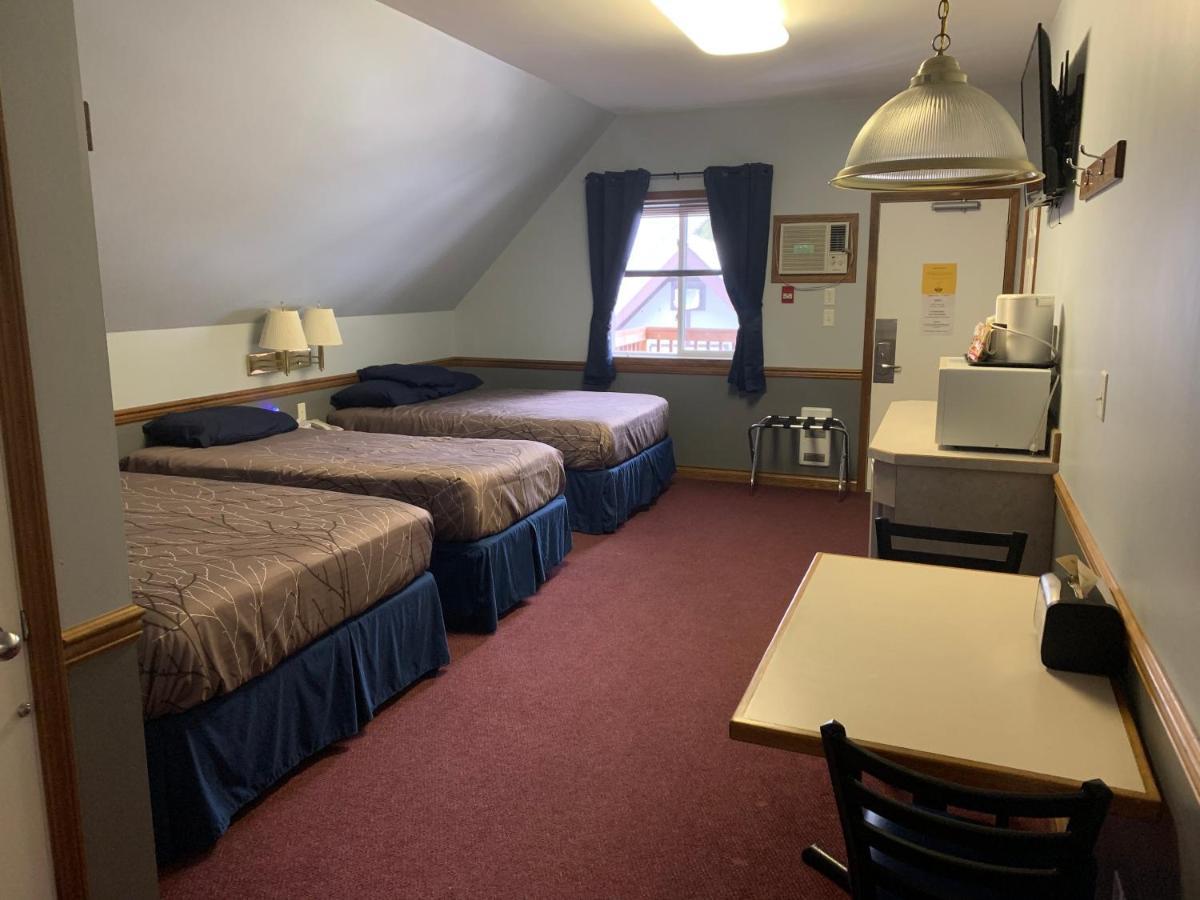 Peaks Lodge レベルストーク エクステリア 写真